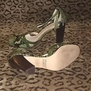 Franko Starto green leather heel